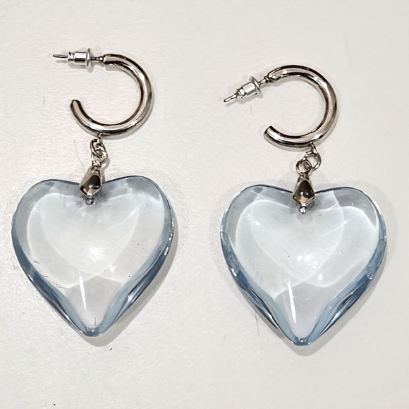 Earrings Clear Lt blue Dangle Hearts - Picture 4 of 7